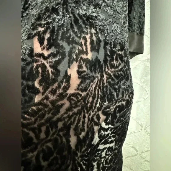 VTG Victoria’s Secret Black Lace Kimono Open Robe Coverup One Size Bohemian EUC - Picture 13 of 14